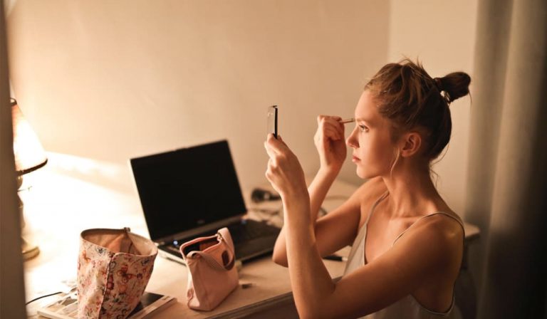 Les meilleurs changements que j&rsquo;ai apportés à ma routine (et à mon appartement !) depuis le début de la quarantaine